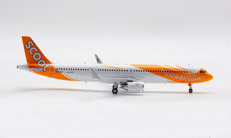1:200 Aviation200 Scoot Airlines Airbus A321NEO 9V-NCA Aircraft Model