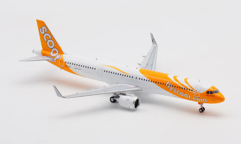 1:200 Aviation200 Scoot Airlines Airbus A321NEO 9V-NCA Aircraft Model