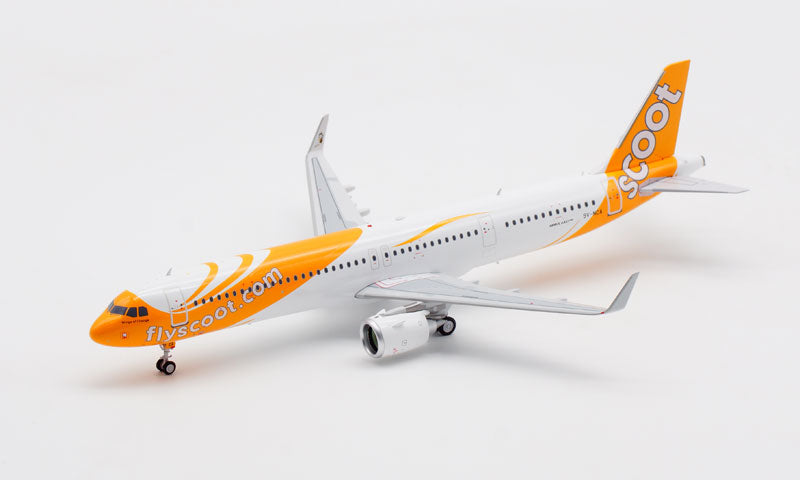 1:200 Aviation200 Scoot Airlines Airbus A321NEO 9V-NCA Aircraft Model
