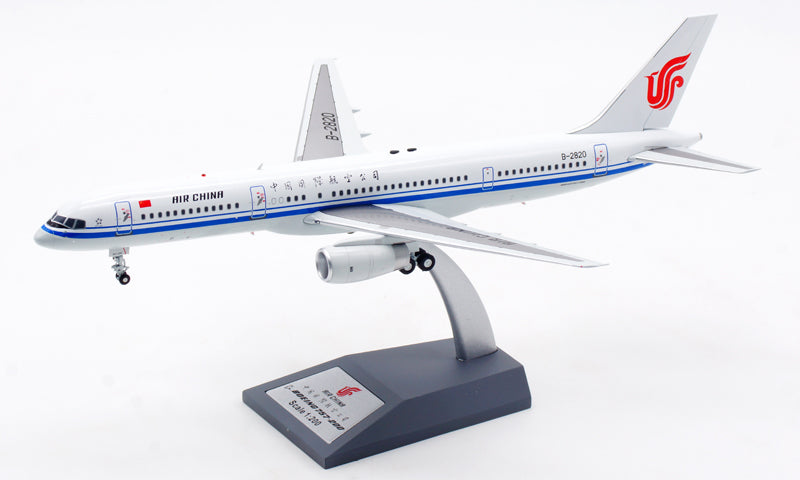 1:200 Aviation200 Air China B757-200 B-2820