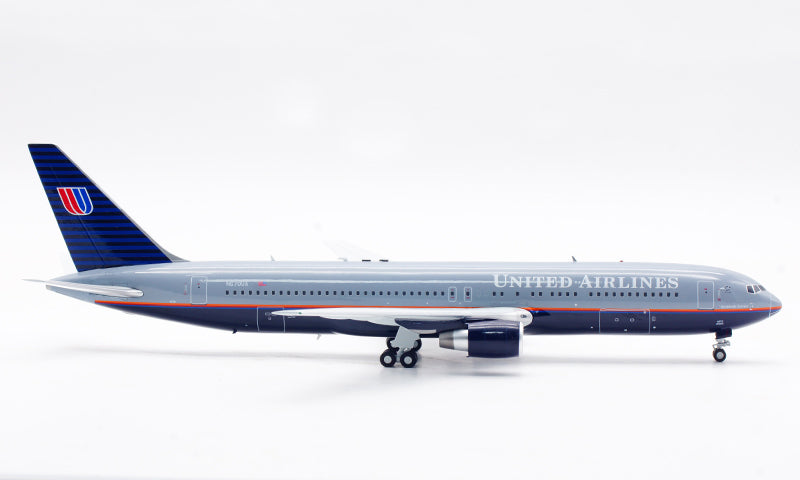 1:200 InFlight200 United Airlines B767-300 N670UA Diecast Model With Stand