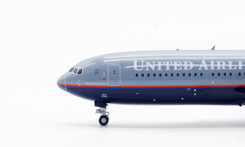 1:200 InFlight200 United Airlines B767-300 N670UA Diecast Model With Stand