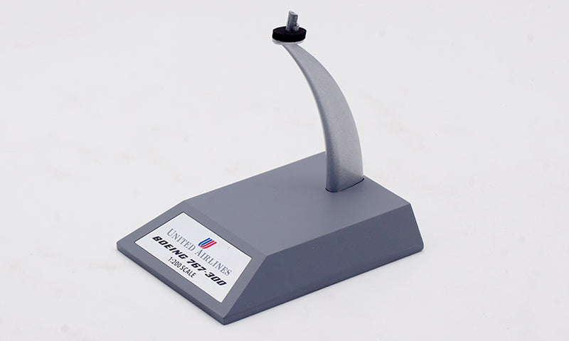 1:200 InFlight200 United Airlines B767-300 N670UA Diecast Model With Stand