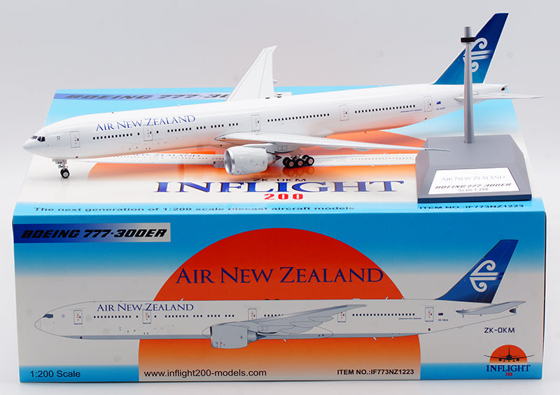 1:200 InFlight200 Air NewZealand B777-300ER ZK-OKM Aircraft Model With Stand