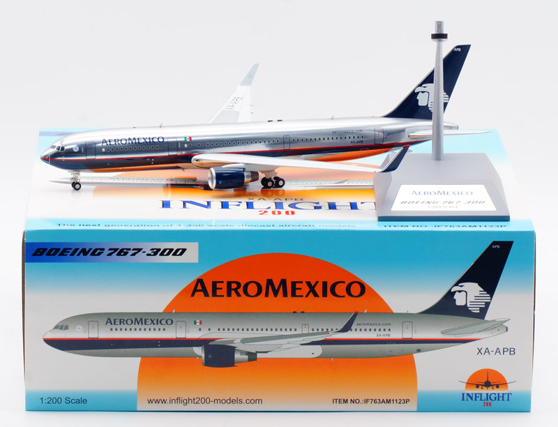 1:200 InFlight200 Areo Mexico B767-300 XA-APB Diecast Model With Stand