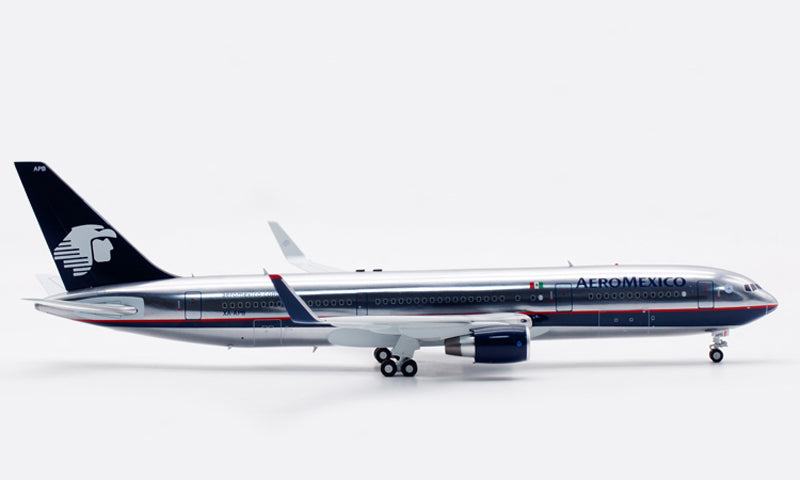 1:200 InFlight200 Areo Mexico B767-300 XA-APB Diecast Model With Stand