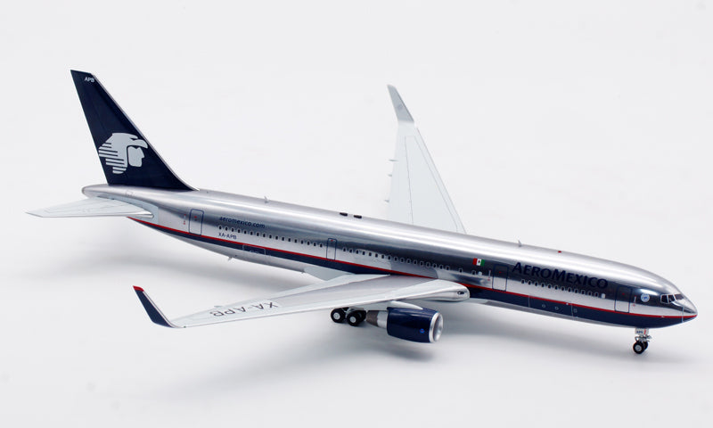 1:200 InFlight200 Areo Mexico B767-300 XA-APB Diecast Model With Stand