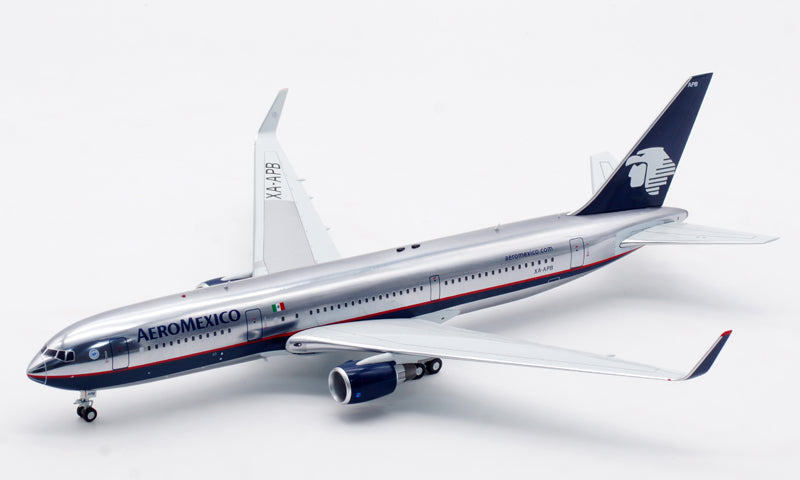 1:200 InFlight200 Areo Mexico B767-300 XA-APB Diecast Model With Stand