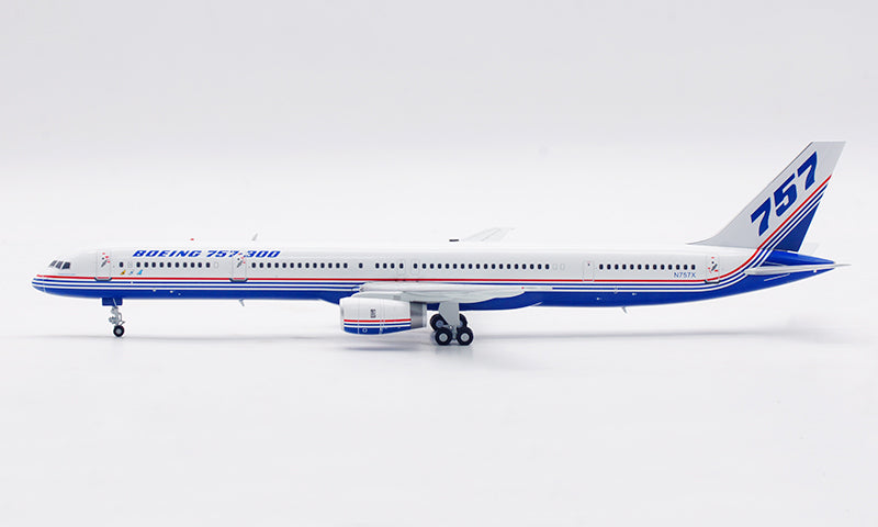1:200 InFlight200 Boeing House Color B757-300 N757X Aircraft Model With Stand