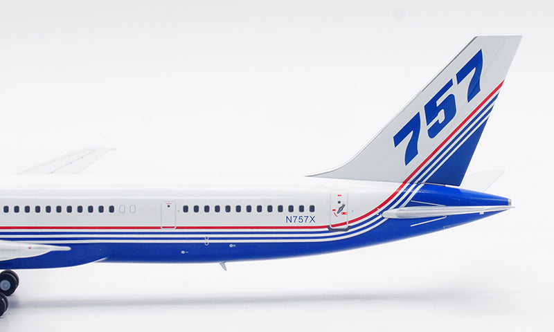 1:200 InFlight200 Boeing House Color B757-300 N757X Aircraft Model With Stand