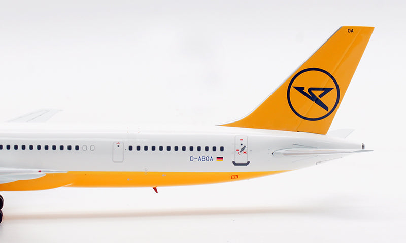 1:200 B-Models Condor B757-300 D-ABOA Aircraft Model With Stand