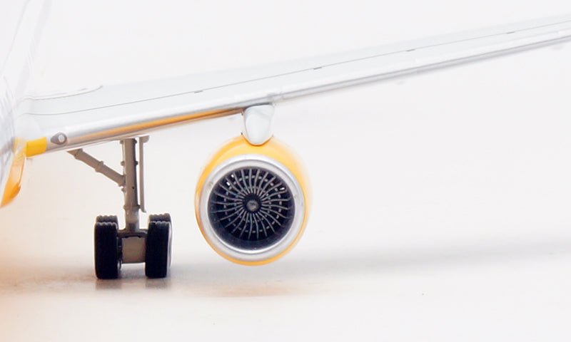 1:200 B-Models Condor B757-300 D-ABOA Aircraft Model With Stand