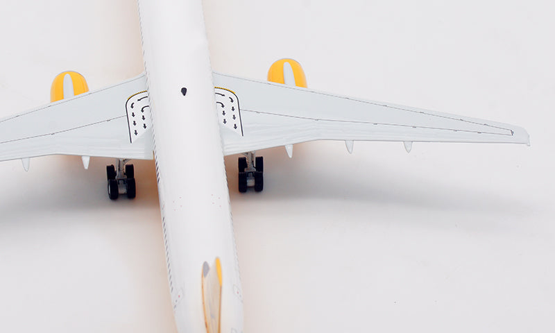 1:200 B-Models Condor B757-300 D-ABOA Aircraft Model With Stand