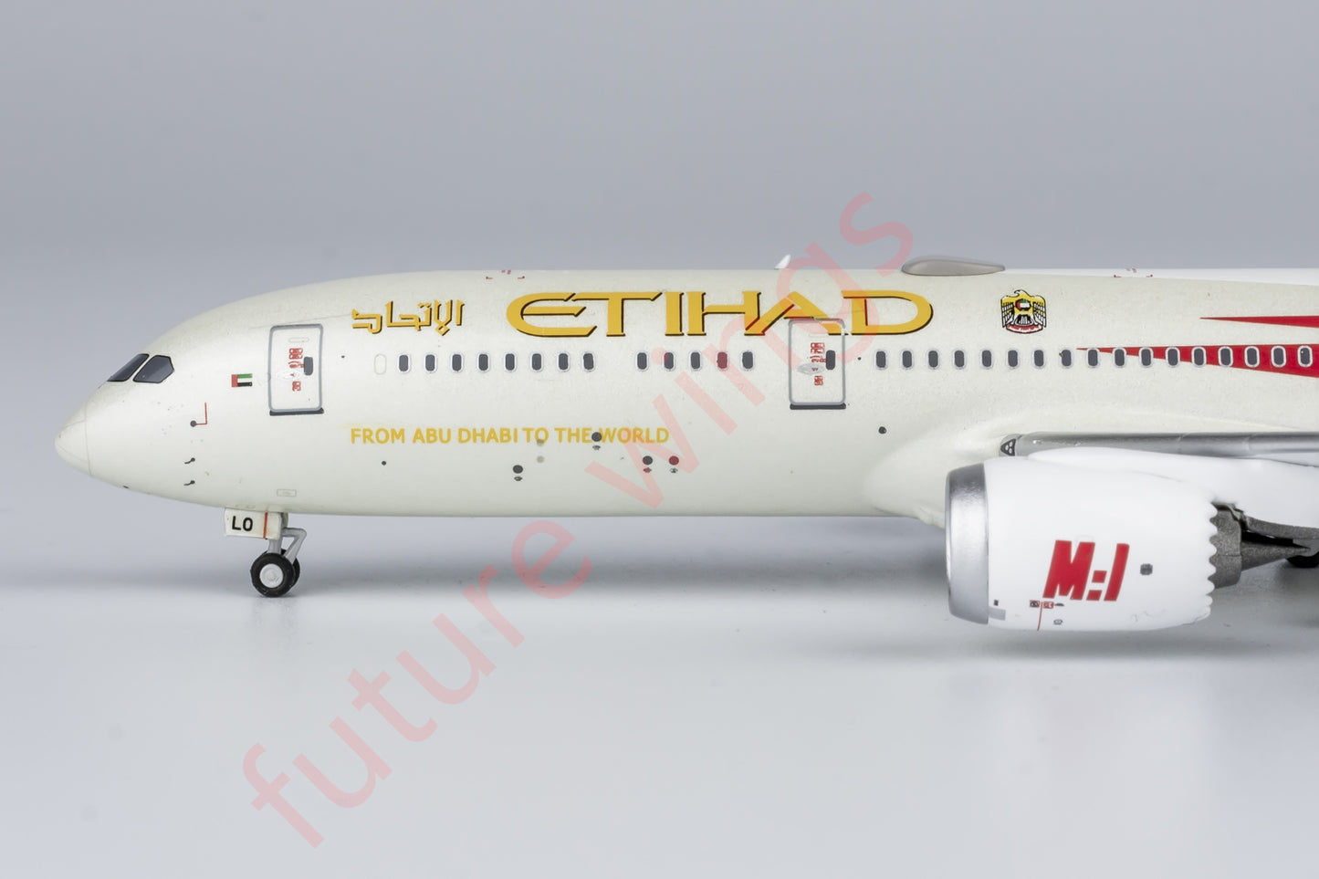 1:400 NG Models NG55117 Etihad Airways Boeing 787-9 A6-BLO Aircraft Model+Free Tractor
