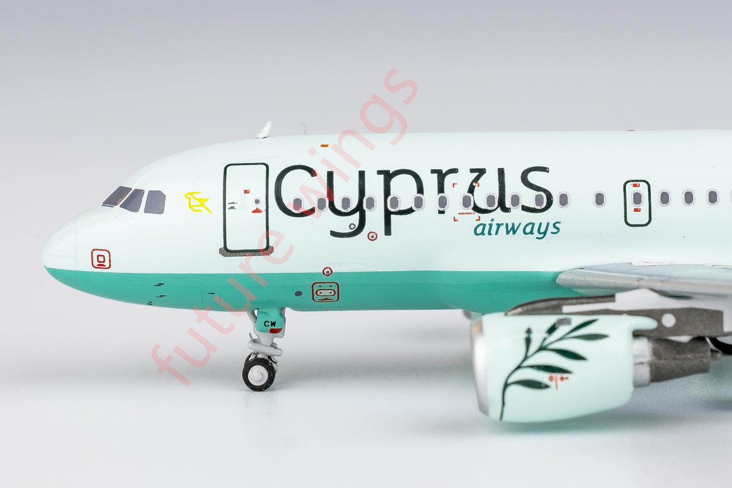1:400 NG Models NG49031 Cyprus Airways Airbus A319 5B-DCW Aircraft Model+Free Tractor