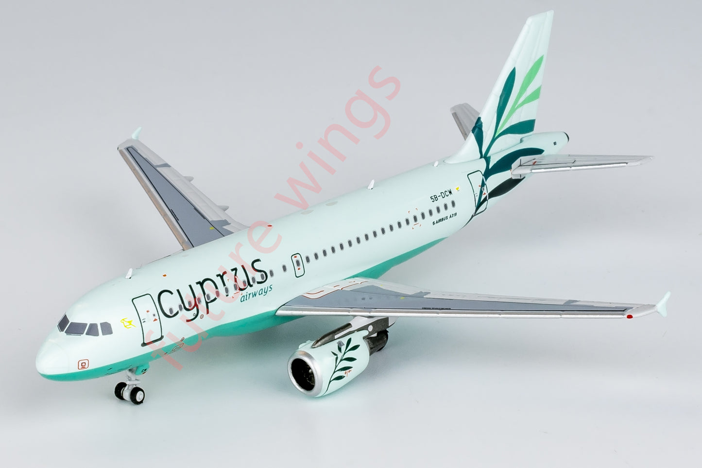 1:400 NG Models NG49031 Cyprus Airways Airbus A319 5B-DCW Aircraft Model+Free Tractor