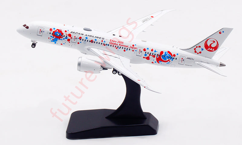 1:400 Aviation400 Japan Airlines B787-8 JA823J Aircraft Model Free Tractor+Stand