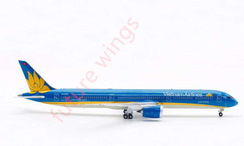1:400 Aviation400 Vietnam Airlines B787-10 VN-A872 Aircraft Model Free Tractor+Stand