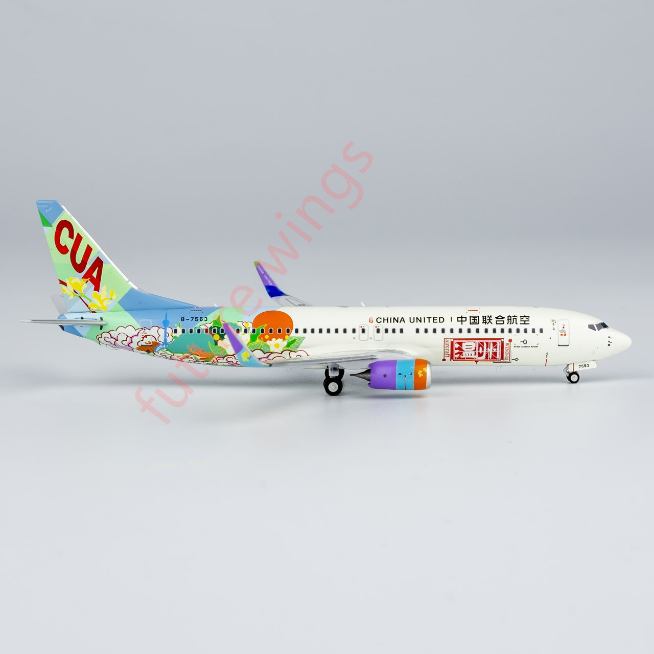 1:400 NG Models China United B737-800 Aircraft Model Free Tractor