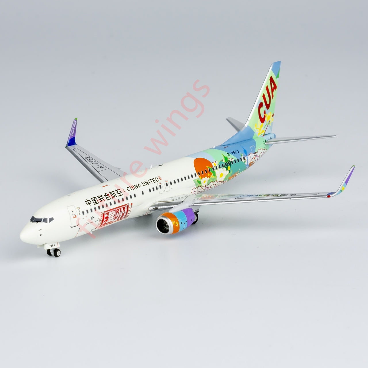1:400 NG Models China United B737-800 Aircraft Model Free Tractor