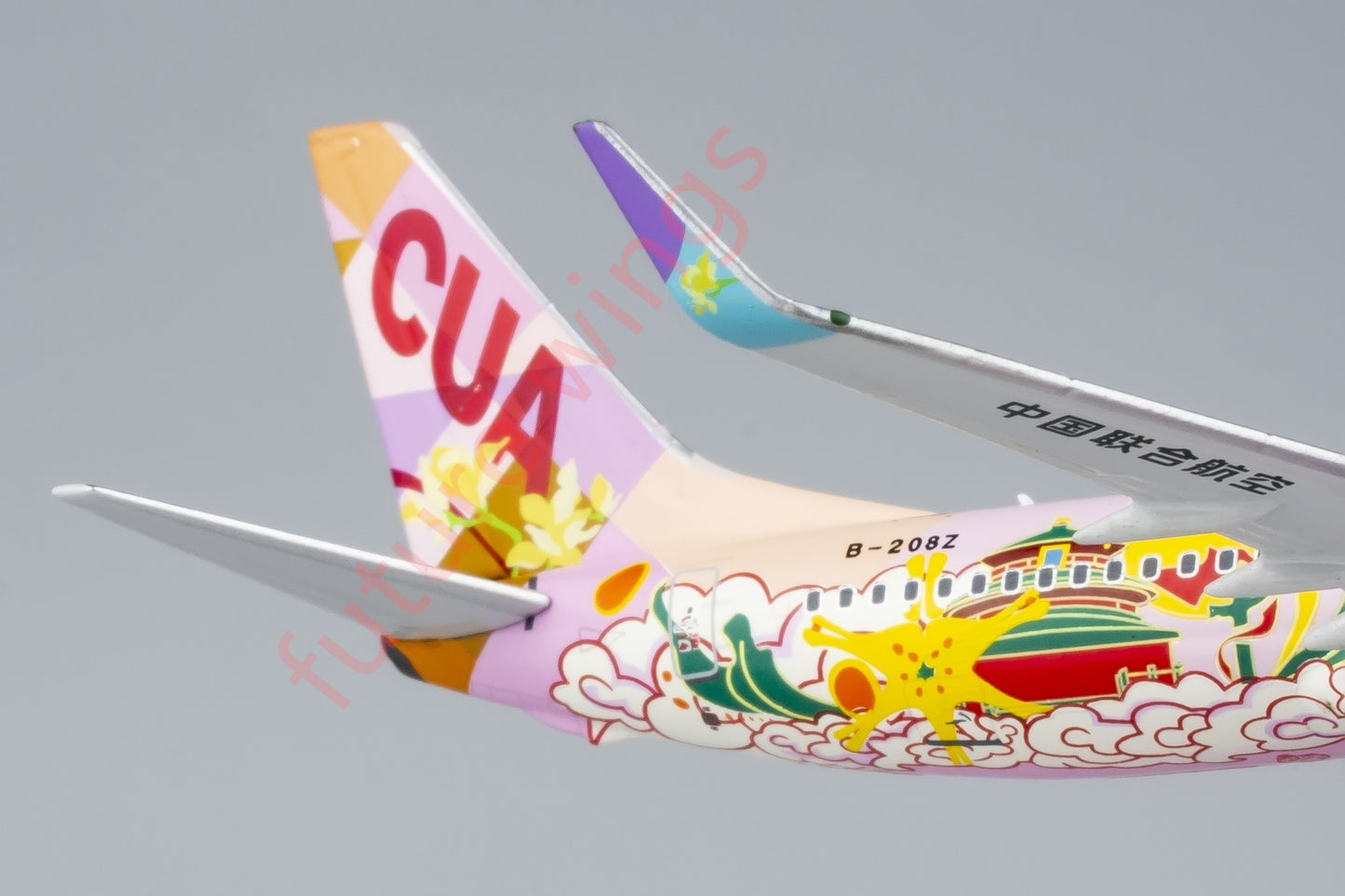1:400 NG Models China United B737-800 Aircraft Model Free Tractor