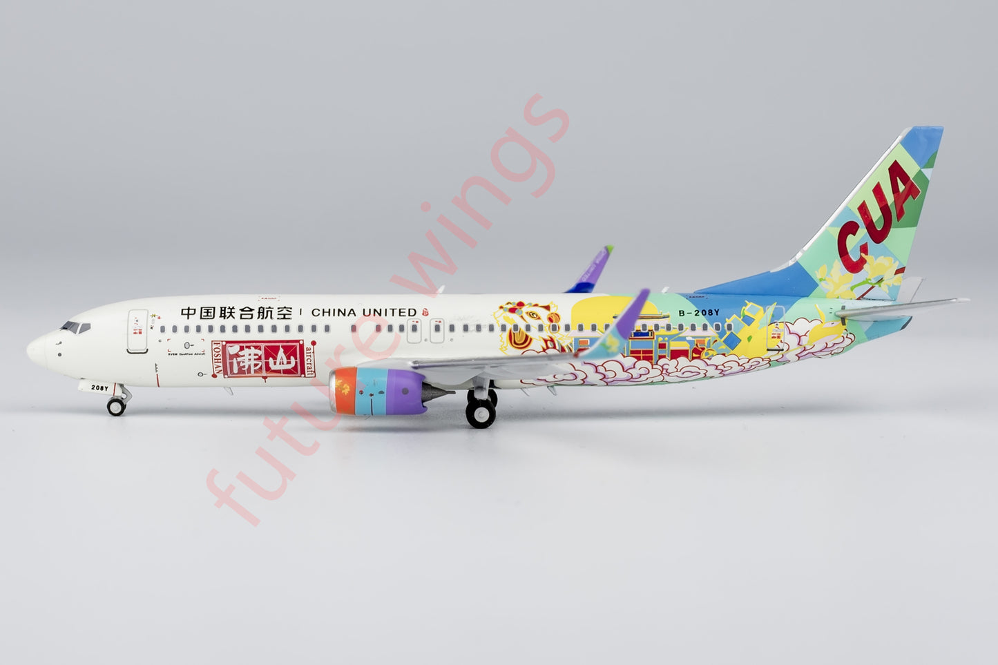 1:400 NG Models China United B737-800 Aircraft Model Free Tractor