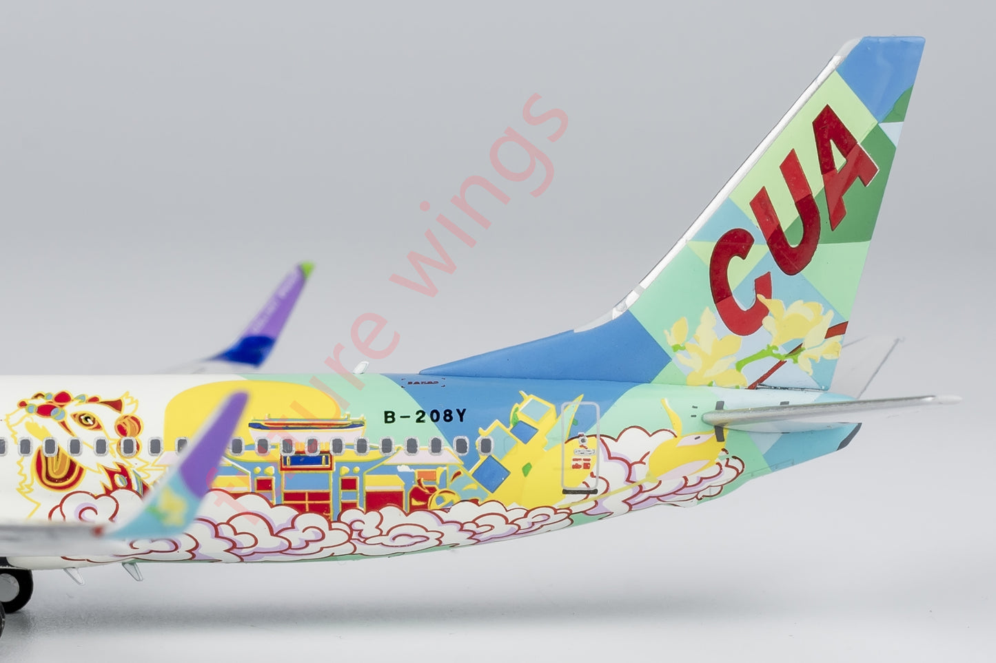 1:400 NG Models China United B737-800 Aircraft Model Free Tractor