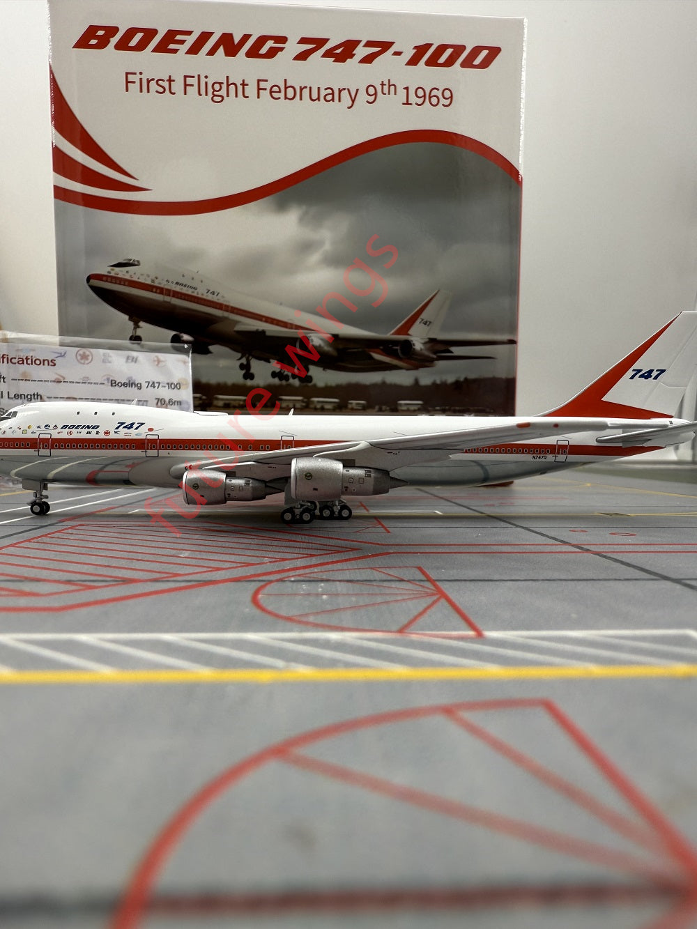 1:400 YY Wings Boeing 747-100 N7470 "First Flight"Aircraft Model With Stand+Free Tractor