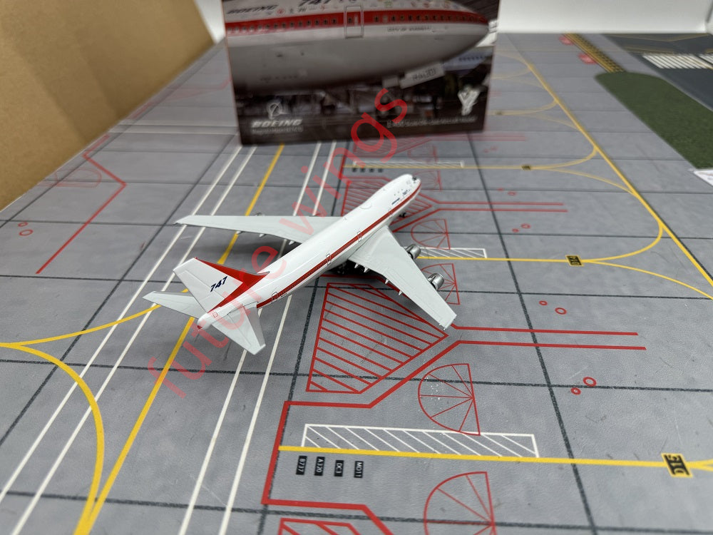 1:400 YY Wings Boeing 747-100 N7470 "First Flight"Aircraft Model With Stand+Free Tractor
