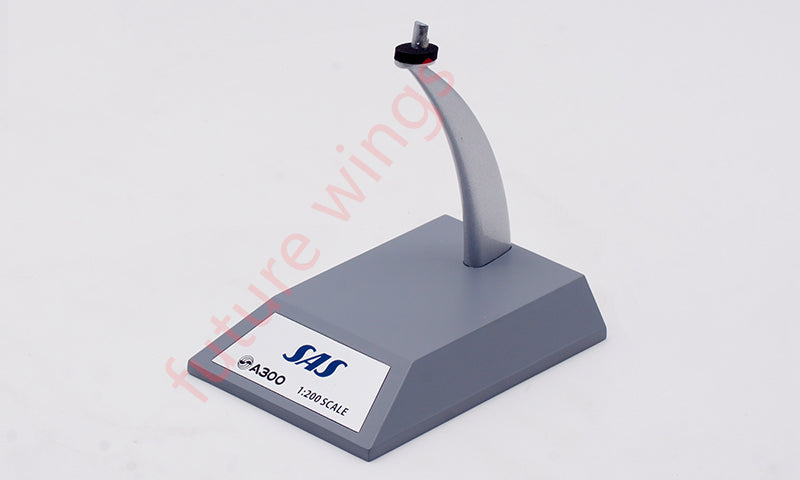 1:200 InFlight200 SAS Airbus A300 SE-DFL Diecast Aircraft Model With Stand