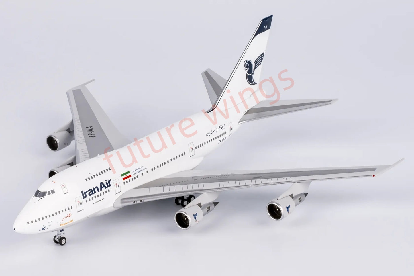1:400 NG Models NG07042 Iran Air B747SP EP-IAA Aircraft Model+Free Tractor