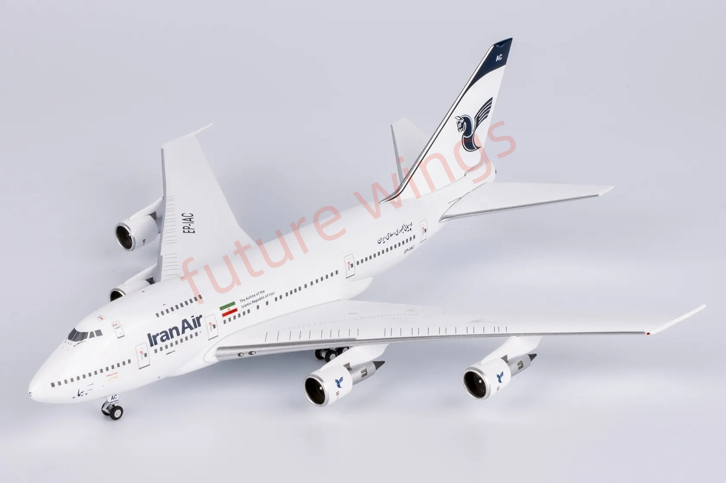 1:400 NG Models NG07041 Iran Air B747SP EP-IAC Aircraft Model+Free Tractor