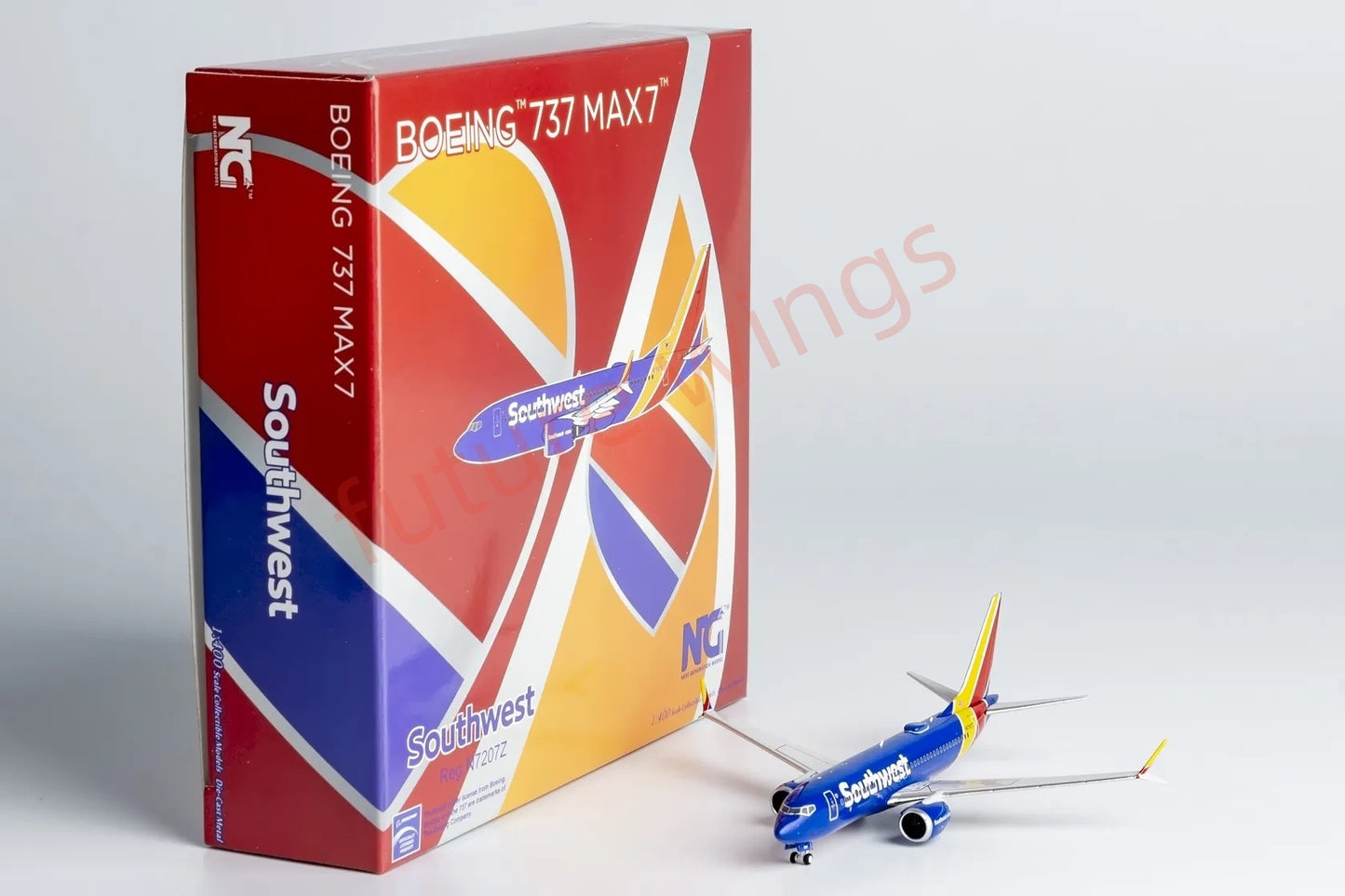 1:400 NG Models NG87002 Southwest B737 MAX7 N7207Z Aircraft Model+Free Tractor