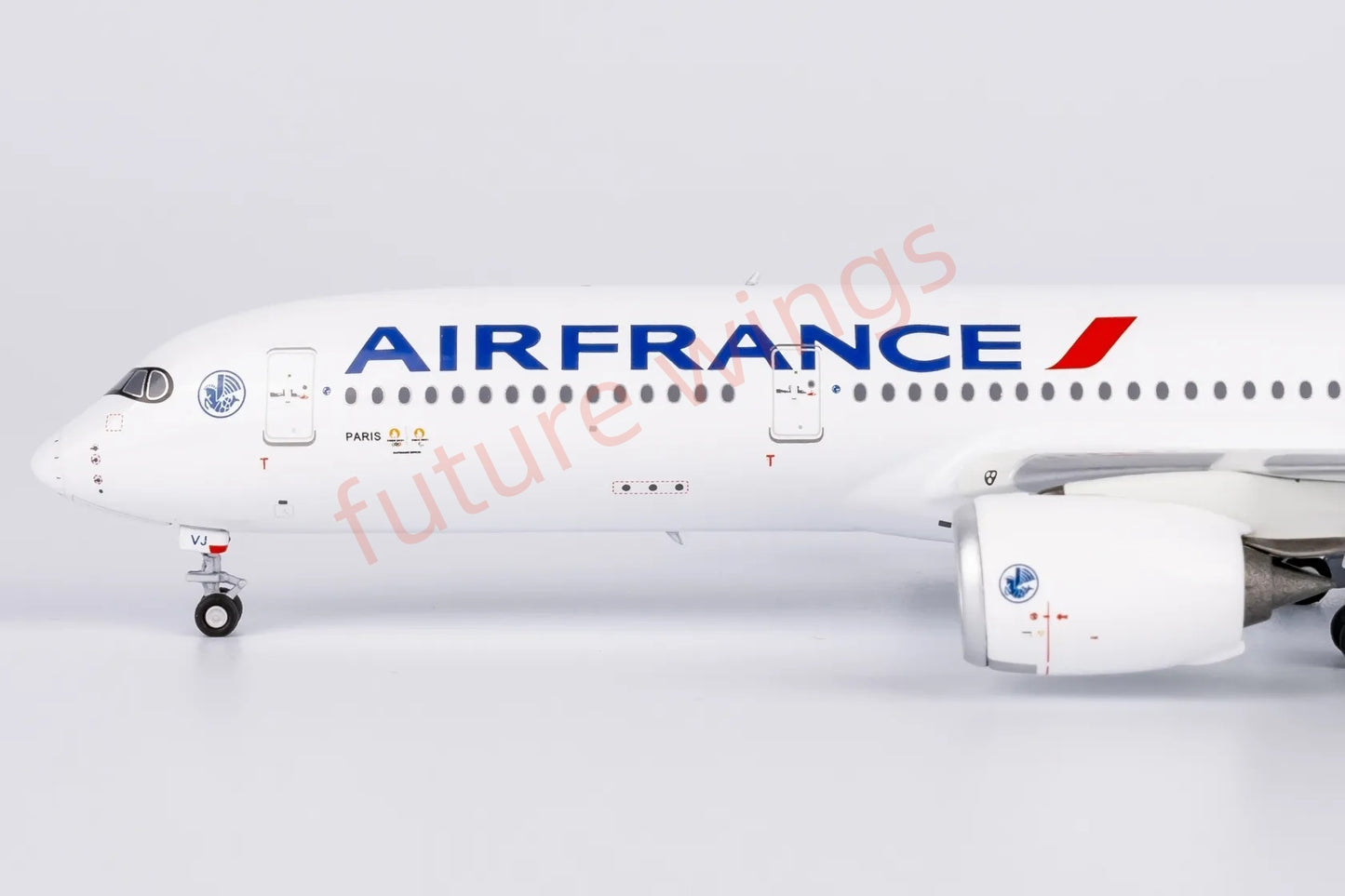 1:400 NG Models NG39089 Air France A350-900 F-HUVJ "Paris 2024" Aircraft Model+Free Tractor