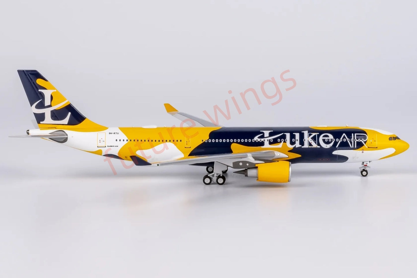 1:400 NG Models NG61097 Luke Air A330-200 9H-RTU Aircraft Model+Free Tractor