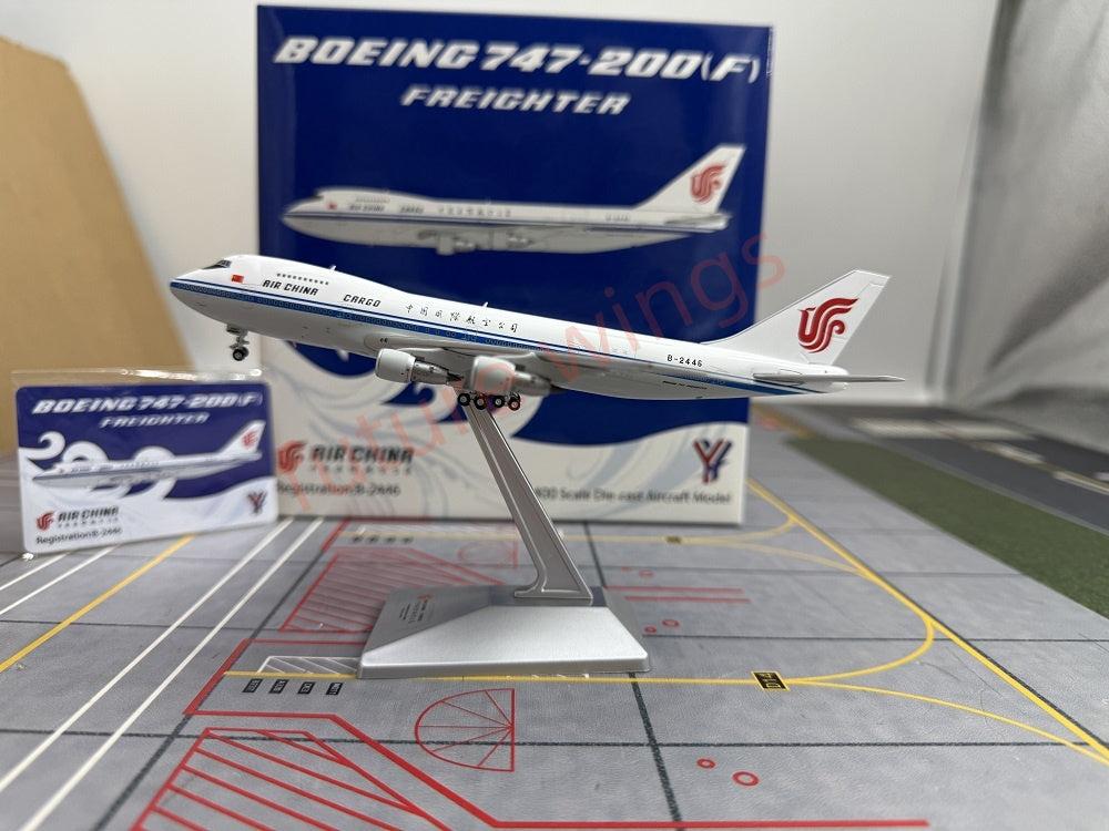 1:400 YY Wings Air China B747-200/F B-2446 B-2448 B-2450 Aircraft Model+Tractor