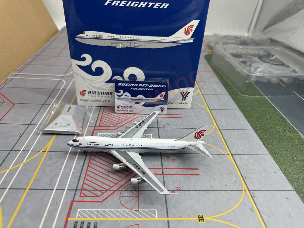 1:400 YY Wings Air China B747-200/F B-2446 B-2448 B-2450 Aircraft Model+Tractor