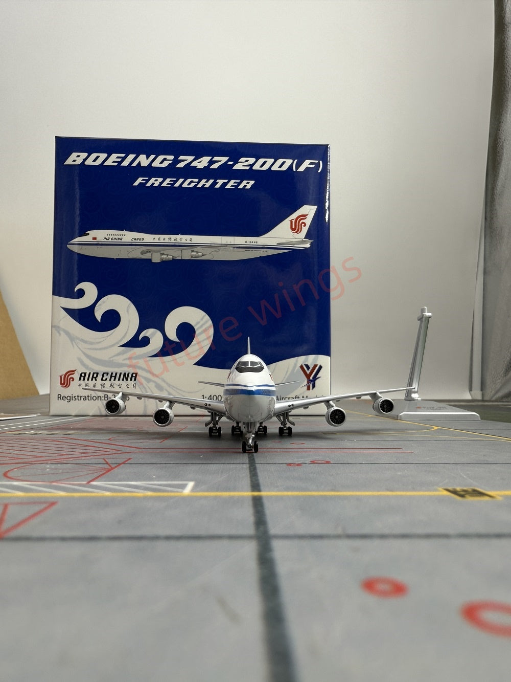 1:400 YY Wings Air China B747-200/F B-2446 B-2448 B-2450 Aircraft Model+Tractor