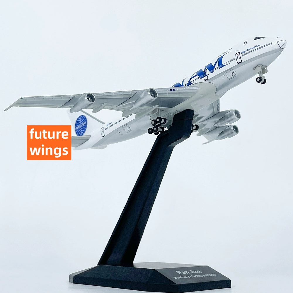 1:400 Radscale Models Pan AM B747-100 N4704U Aircraft Model+Free Tractor