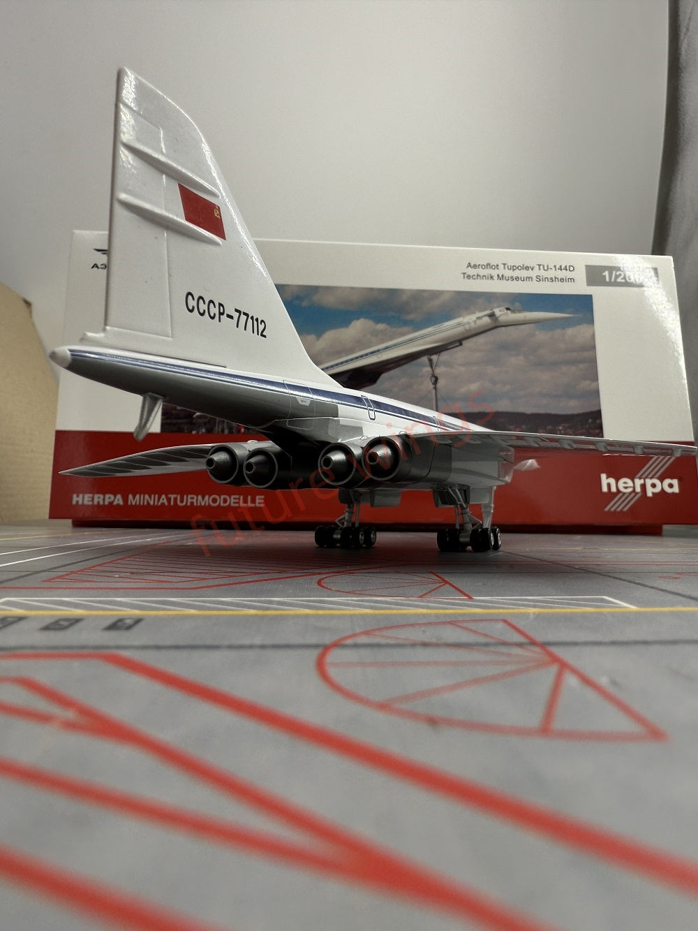 1:200 Herpa Wings 556323-001 Aeroflot TU-144 CCCP-77112 Diecast Aircraft Model