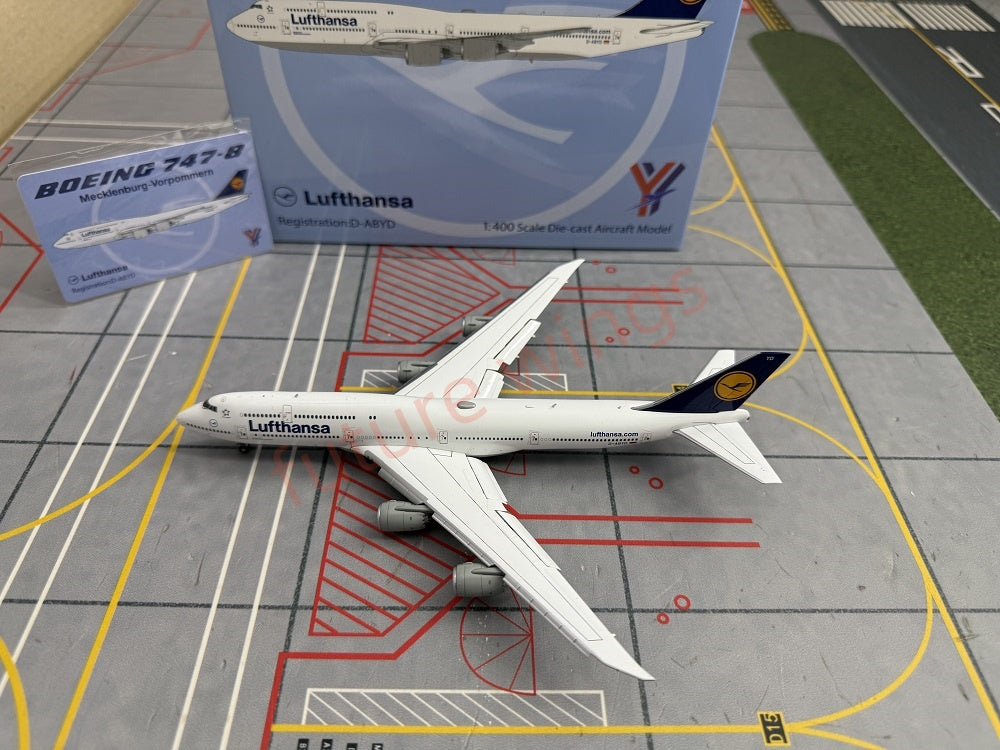 1:400 YY Wings Lufthansa Airlines Boeing 747-8 D-ABYA D-ABYD Aircraft Model+Free Tractor