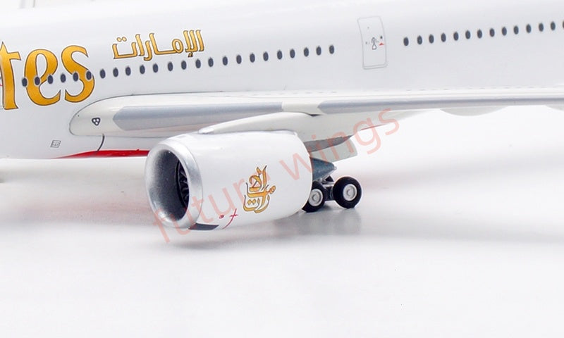 1:400 Aviation400 Emirates Airways A350-900 A6-EXB Free Tractor+Stand