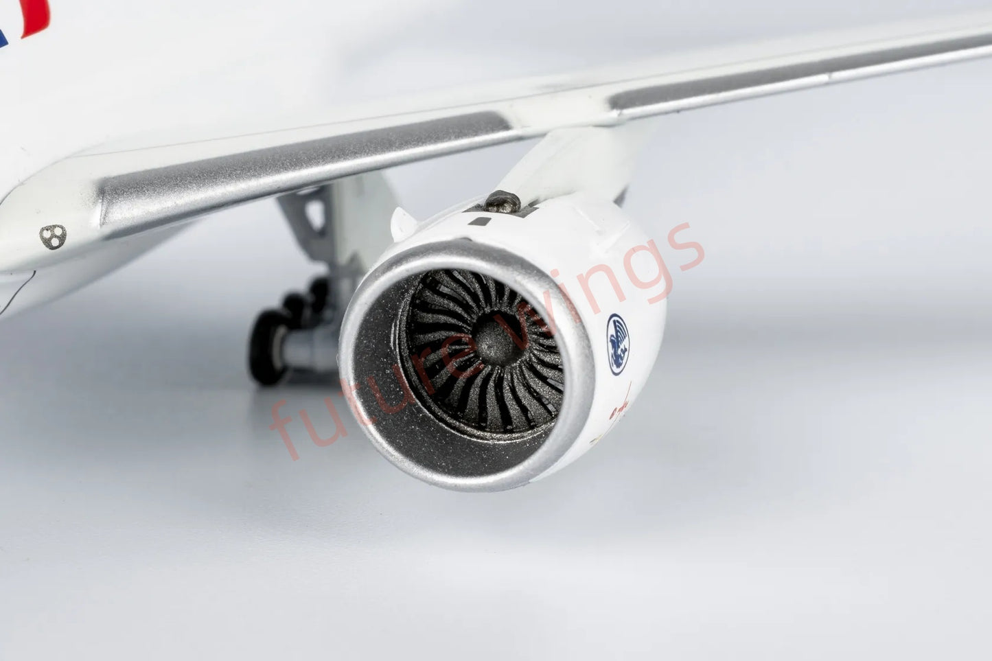 1:400 NG Models NG46007 Air France A350F Aircraft Model+Free Tractor