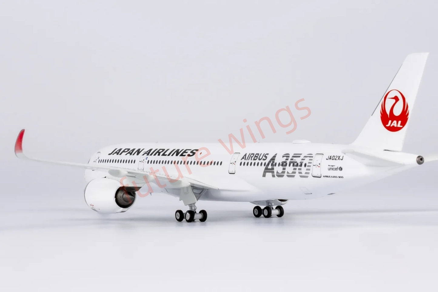 1:400 NG Models NG39096 Janpan Airlines A350-900 JA02XJ "Sliver"Aircraft Model+Free Tractor