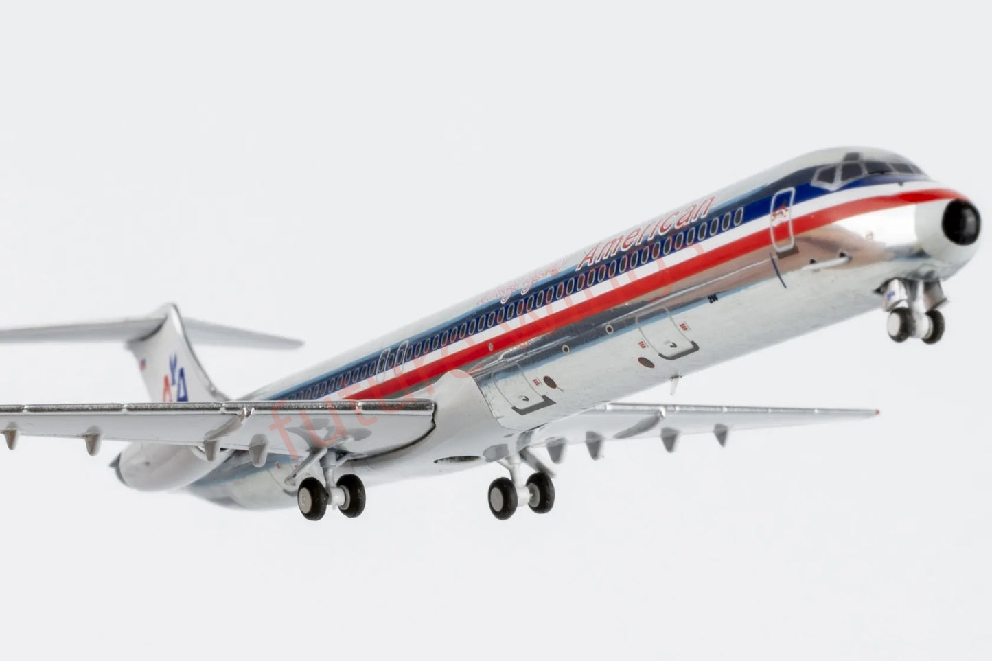 1:400 NG Models NG83007 American Airlines McDonnell Douglas MD-82 N214AA Aircraft Model+Free Tractor