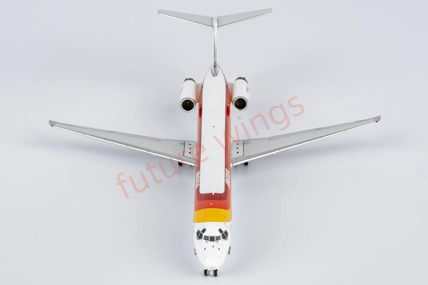 1:400 NG Models NG83005 Iberia McDonnell Douglas MD-88 EC-FOZ Aircraft Model+Free Tractor
