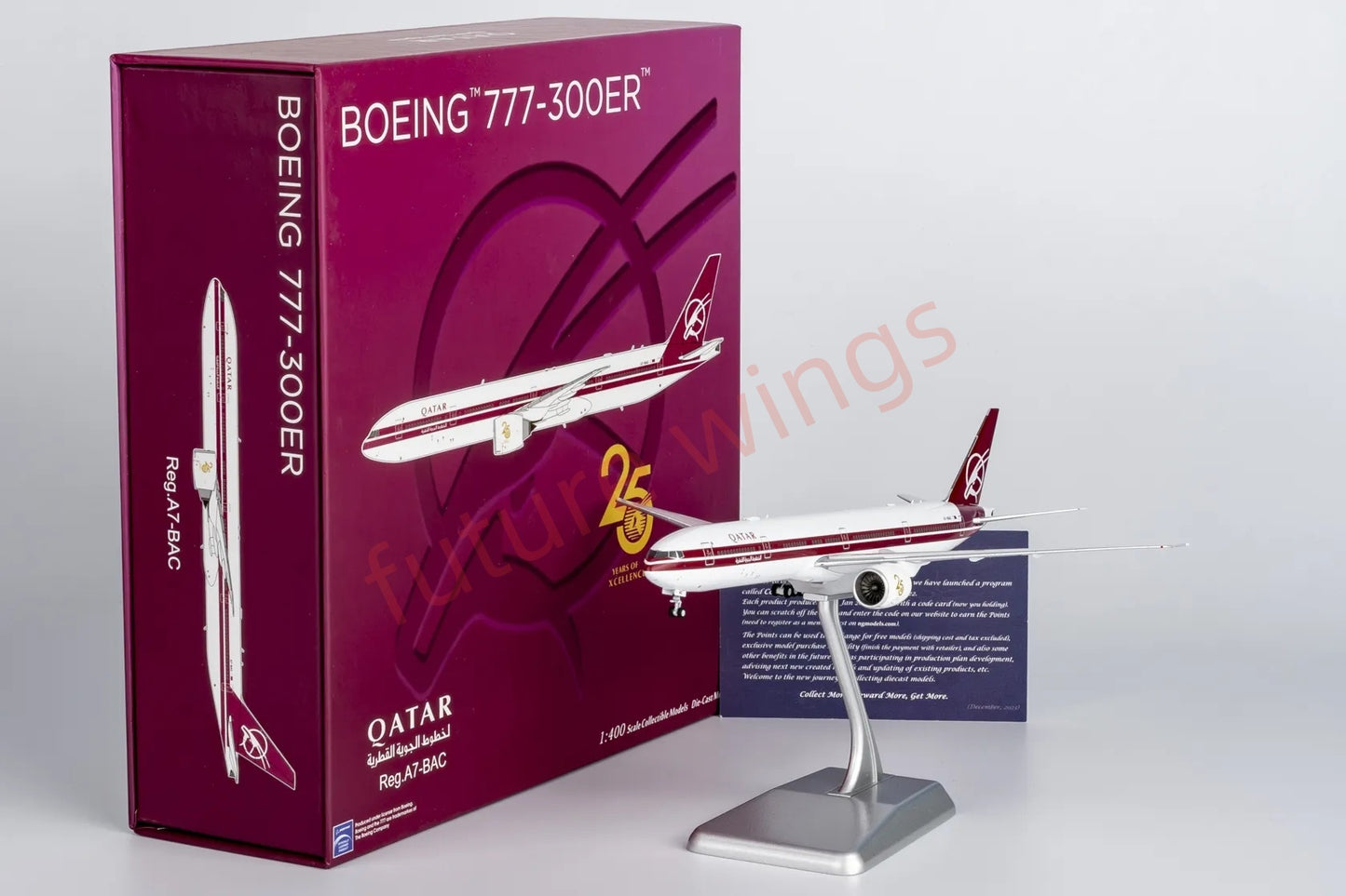 1:400 NG Models NG73009 Qatar Airways B777-300ER A7-BAC Aircraft Model+Free Tractor