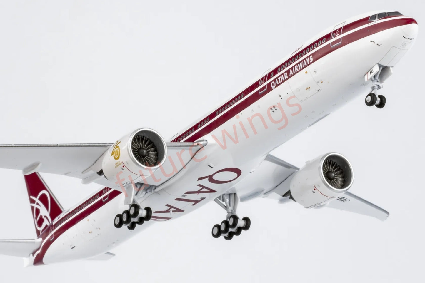 1:400 NG Models NG73009 Qatar Airways B777-300ER A7-BAC Aircraft Model+Free Tractor