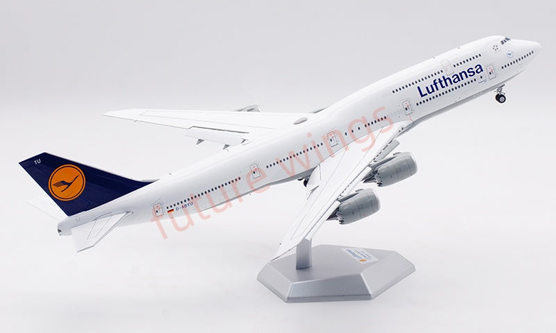 1:200 SQ Wings Lufthansa Airlines B747-8 D-ABYU Diecast Aircraft Model