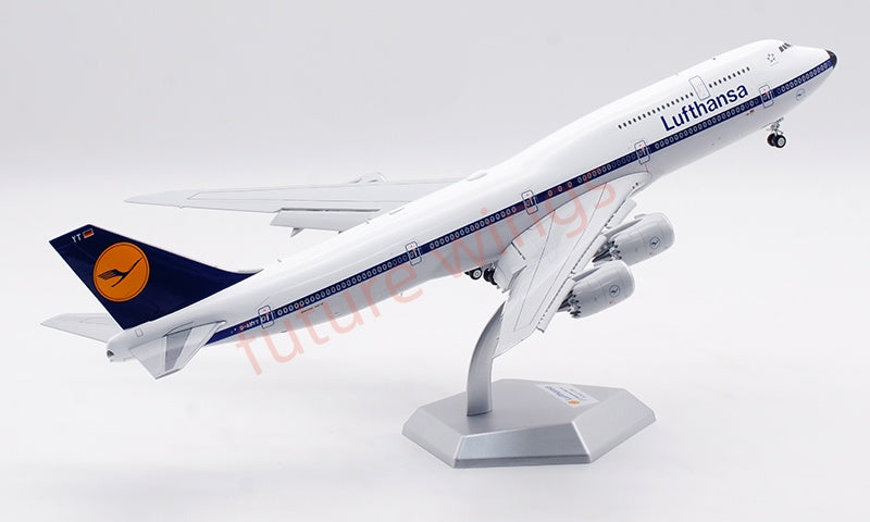 1:200 SQ Wings Lufthansa Airlines B747-8 D-ABYT Diecast Aircraft Model